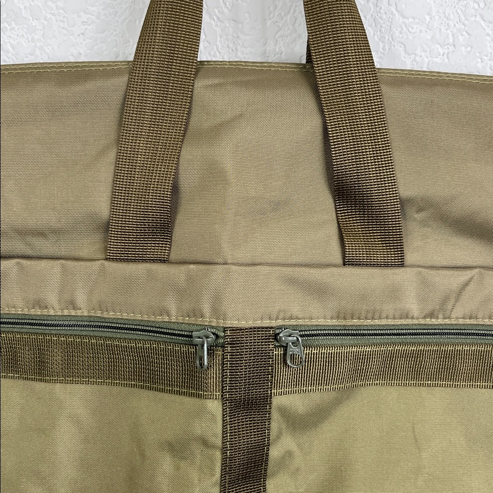 Sazaby Japan Military Helmet Bag Olive Green Men’s Oversized Tote Bag - Picture 3 of 10